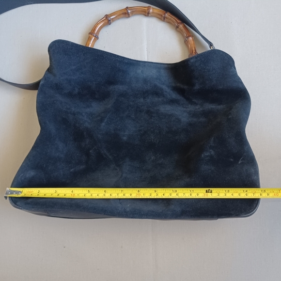 Gucci Bamboo Black Suede Bag - Picture 14 of 14